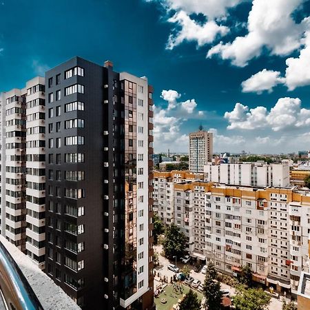 Diplomat The Best Ultra Central Apartaments Chisinau Bagian luar foto