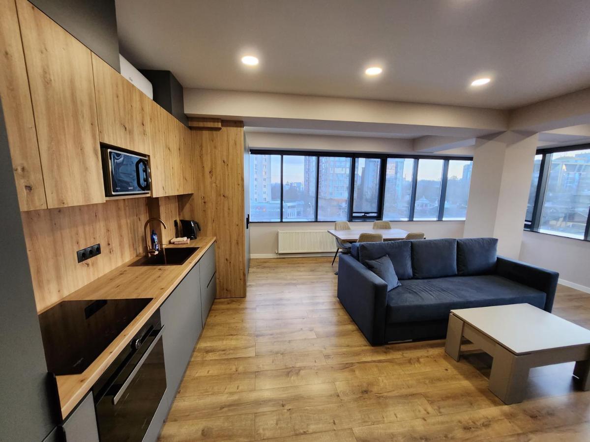 Diplomat The Best Ultra Central Apartaments Chisinau Bagian luar foto
